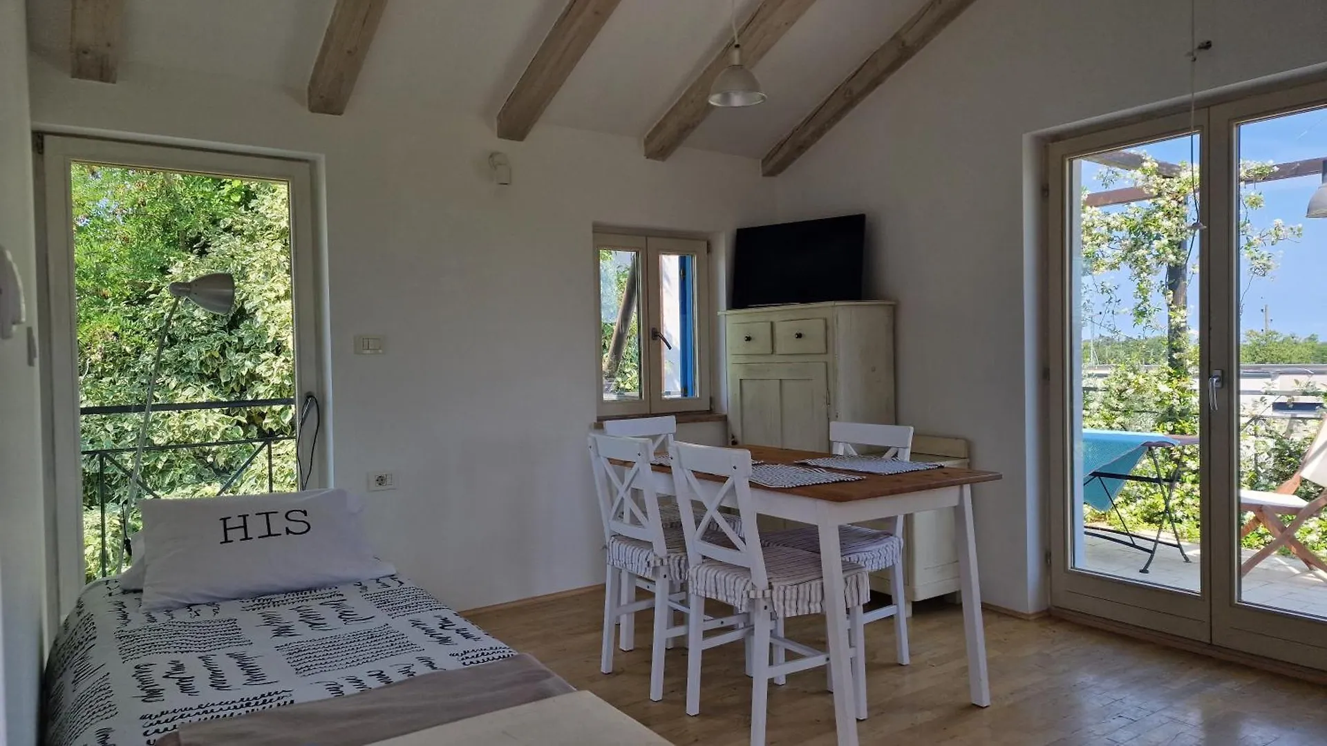 Holiday home House Ivas With Garden Villa Zambratija