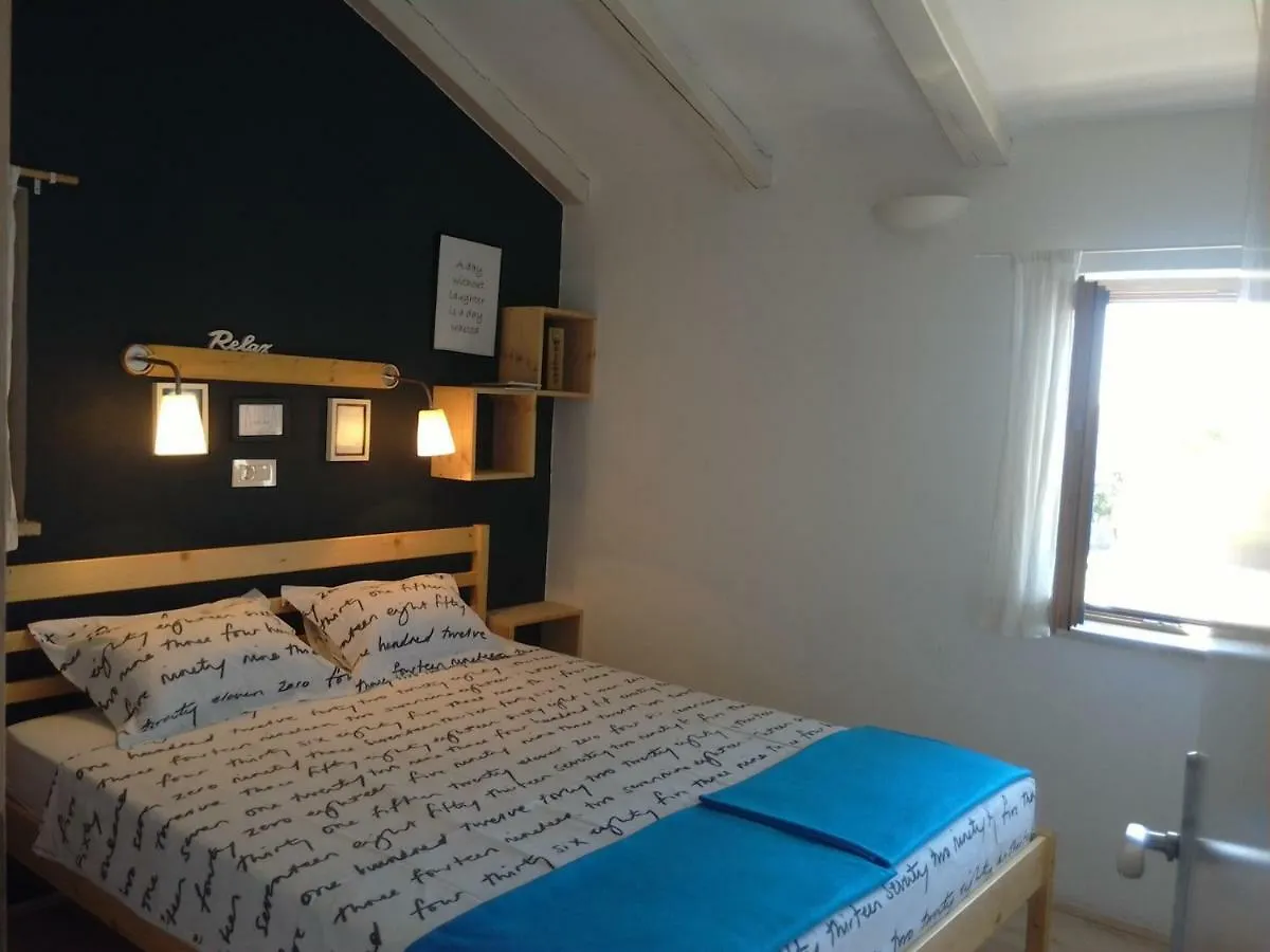 Holiday home House Ivas With Garden Villa Zambratija