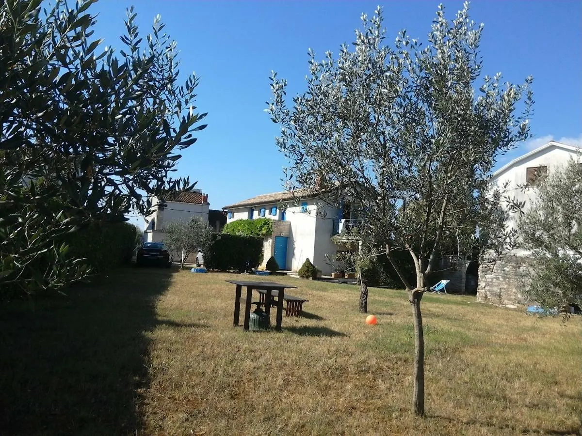 House Ivas With Garden Villa Zambratija  Zambratija (Istria)